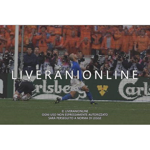 ITALIA-OLANDA 2000 EUROPEI NELLA FOTO ESULTANZA DI BIAGIO LUIGI FOTO ALDO LIVERANI