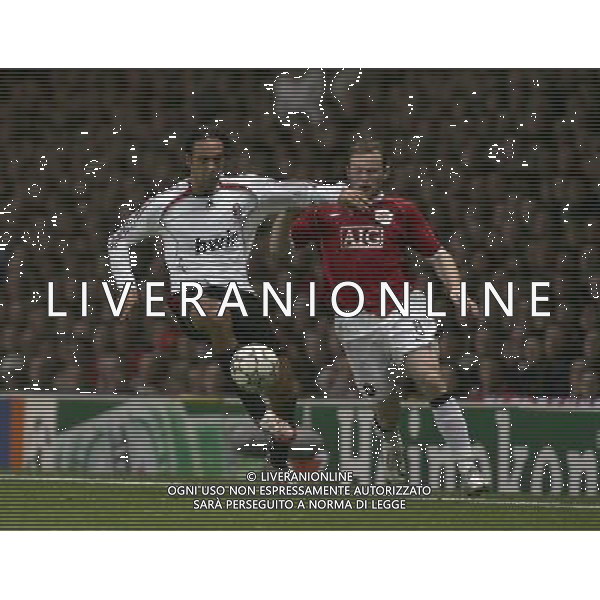 Manchester United - Milan, Semifinale Champions League Old Trafford 24/04/2007 nella foto Wayne Rooney con Alessandro Nesta Ph©IPS Photo Agency /Ag. Aldo Liverani