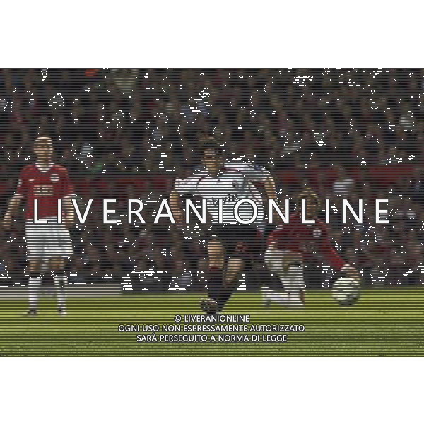 Manchester United - Milan, Semifinale Champions League Old Trafford 24/04/2007 nella foto il secondo gol di Kaka Ph©IPS Photo Agency /Ag. Aldo Liverani