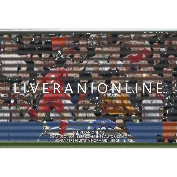 Chelsea - Liverpool, Champions League, SemiFinale andata, Stamford Bridge, London 25/04/2007 nella foto il gol di Joe Cole del 1-0 Ph IPS/Ag. Aldo Liverani 