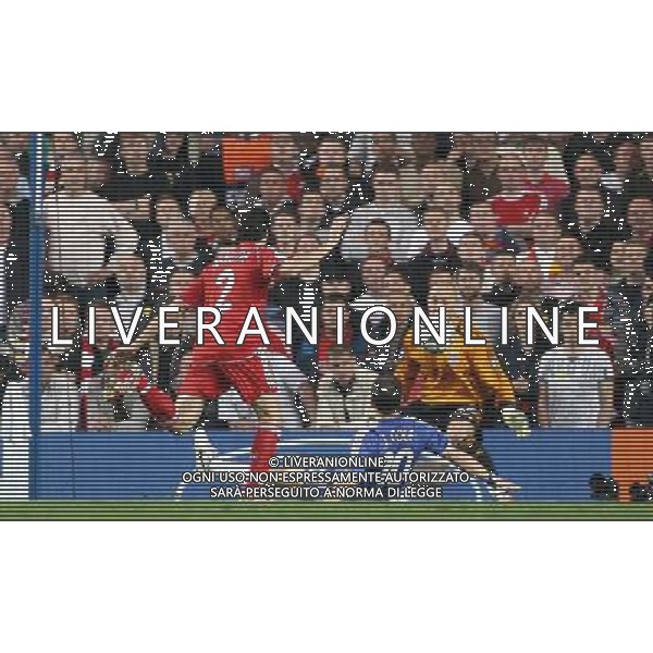 Chelsea - Liverpool, Champions League, SemiFinale First Leg, Stamford Bridge, London 25/04/2007 nella foto il gol di Joe Cole del 1-0 Ph IPS PHOTO AGENCY/Ag. Aldo Liverani 