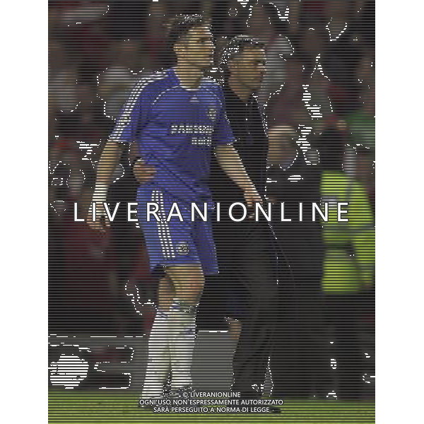 Liverpool fc - Chelsea fc, Semifinale ritorno Champions League 01/05/2007 nella foto la delusione di Jose Mourinho e Frank Lampard Ph Marcello Pozzetti©IPS /Ag. Aldo Liverani