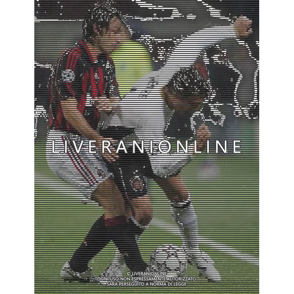 Milan - Manchester United Semifinale di ritorno di Champions League 02/05/2007 nella foto andrea pirlo con heinze ph andry/ag. aldo liverani