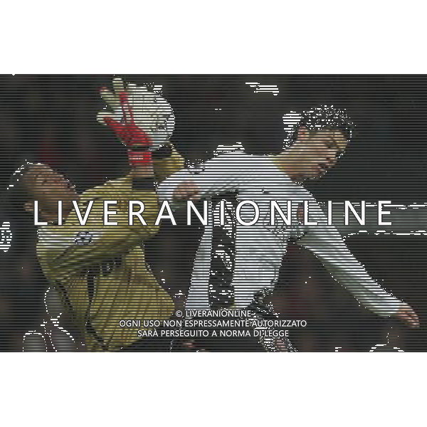 Milano 2 maggio 2007 Milan - Manchester United semi-finale champions league nella foto: Dida Nelson e Ronaldo Cristiano foto Andry / Ag. Aldo Liverani