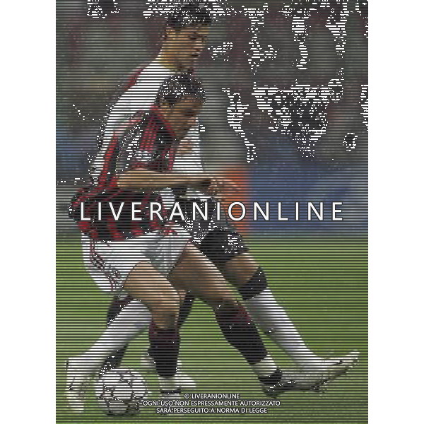 Milano 02/04/2007 Champions League 2006/07 milan-manchester 3:0 nella foto cristiano ronaldo e oddo ph marco luzzani/ag aldo liverani s.a.s.