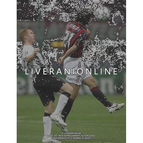 Milano 02/04/2007 Champions League 2006/07 milan-manchester 3:0 nella foto pirlo e scholes ph marco luzzani/ag aldo liverani s.a.s.