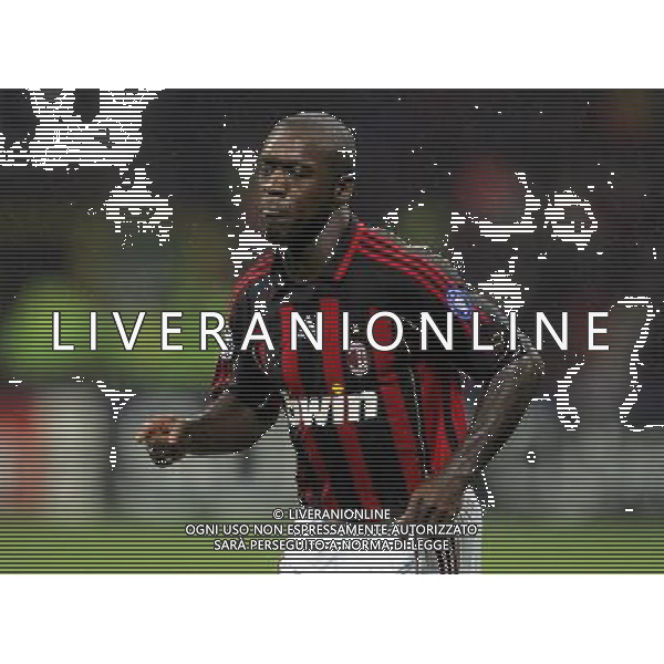 Milano 02/04/2007 Champions League 2006/07 milan-manchester 3:0 nella foto esultanza seedorf ph marco luzzani/ag aldo liverani s.a.s.