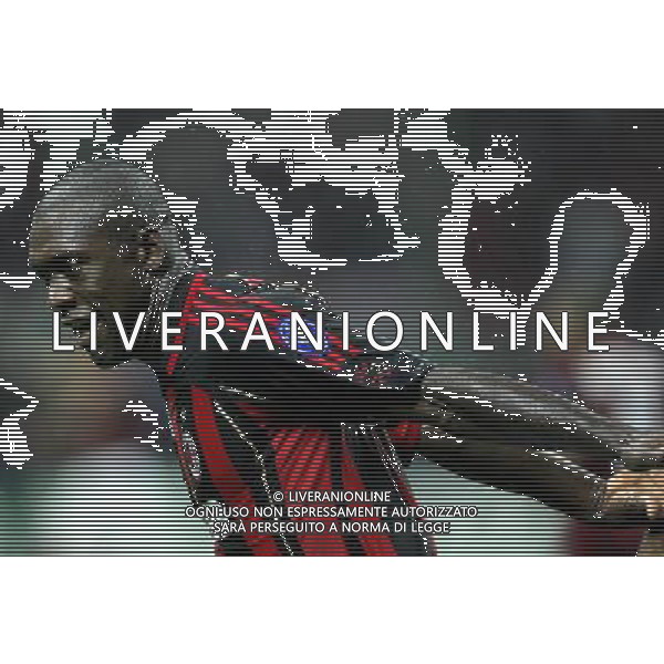 Milano 02/04/2007 Champions League 2006/07 milan-manchester 3:0 nella foto esultanza seedorf ph marco luzzani/ag aldo liverani s.a.s.