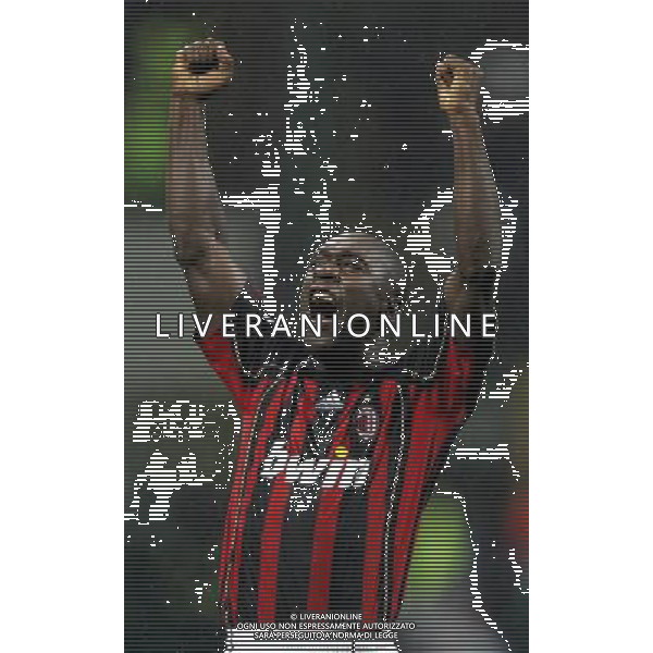 Milano 02/04/2007 Champions League 2006/07 milan-manchester 3:0 nella foto esultanza seedorf ph marco luzzani/ag aldo liverani s.a.s.