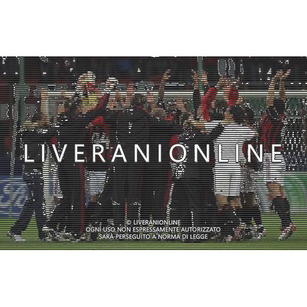 Milano 02/04/2007 Champions League 2006/07 milan-manchester 3:0 nella foto milan esulta a fine gara ph marco luzzani/ag aldo liverani s.a.s.