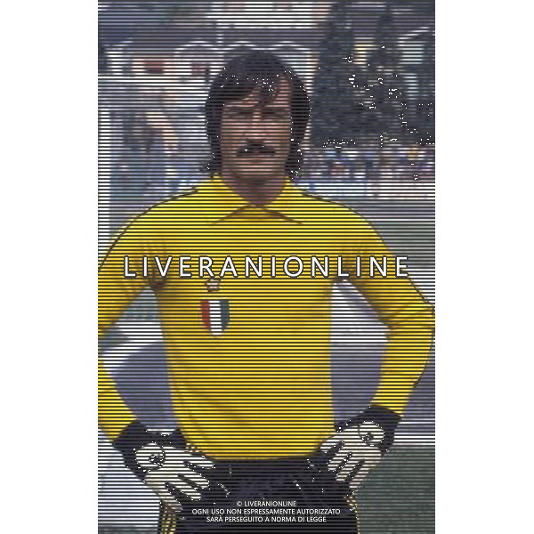 bEnrico Albertosi portiere del Milan calcio ph archivio agenzia aldo liverani
