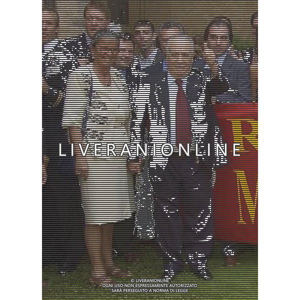 ROMA, 23-07-2003 NELLA FOTO: FRANCO SENSI CON LA MOGLIE MARIA AG ALDO LIVERANI