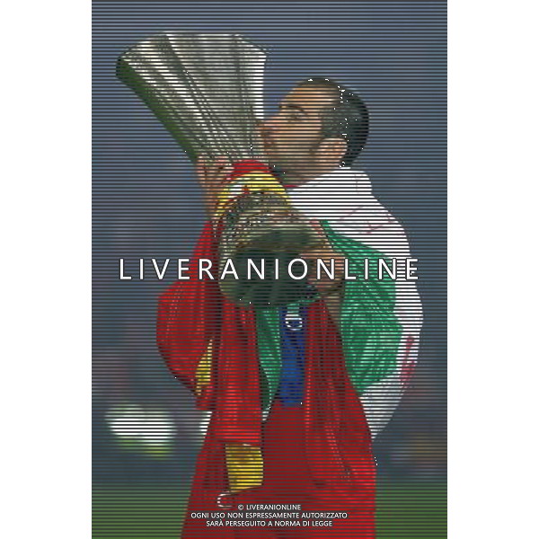 Espanol - Siviglia Finale Coppa Uefa Glasgow 16/05/2007 nella foto enzo maresca - festeggiamenti della squadra del siviglia vincitrice della coppa ph luzzani/Ag. Aldo Liverani