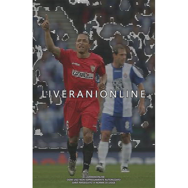 Glasgow (UK) 16-05-2007 Finale Coppa UEFA 2006/07 RCD Espanyol-Siviglia FC nella foto esultanza adriano ph marco luzzani/ag aldo liverani s.a.s. 