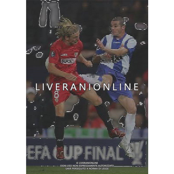 Glasgow (UK) 16-05-2007 Finale Coppa UEFA 2006/07 RCD Espanyol-Siviglia FC nella foto poulsen e pandiani ph marco luzzani/ag aldo liverani s.a.s. 
