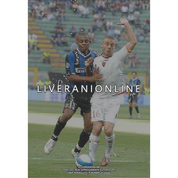 Coppa Italia TIM Finale Ritorno - 17.05.2007 Inter - Roma Nella Foto:Presunto fallo da rigore di De rossi su Maicon /Ag. Aldo Liverani