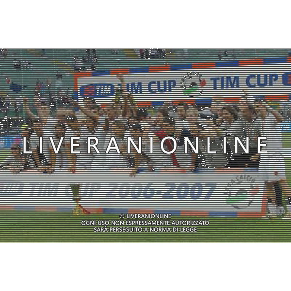 Inter - Roma Coppa Italia TIM Cup Finale Ritorno 17.05.2007 Nella Foto: la roma vincitrice della coppa Ag. Aldo Liverani