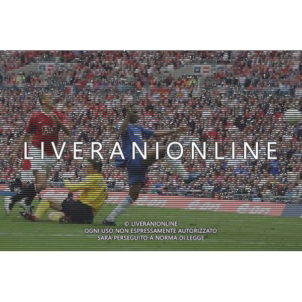 WEMBLEY FINALE DI COPPA D\'INGHILTERRA CHELSEA-MANCHESTER UNITED 19/05/2007 NELLA FOTO IL GOL DI DIDIER DROGBA FOTO POZZETTI-AG ALDO LIVERANI