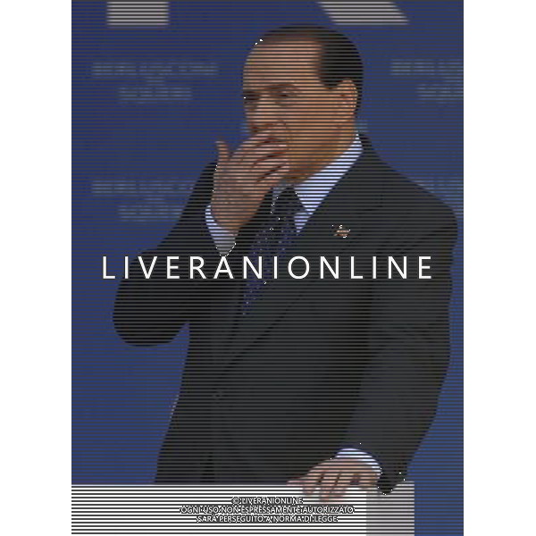 PIACENZA 21-05-2007 PIAZZA CAVALLI, INTERVENTO DI SILVIO BERLUSCONI, A FAVORE DEL CANDIDATO DI FORZA ITALIA PER LE COMUNALI DI PIACENZA. NELLA FOTO : SILVIO BERLUSCONI FOTO: PIER MARCO TACCA/ALDO LIVERANI