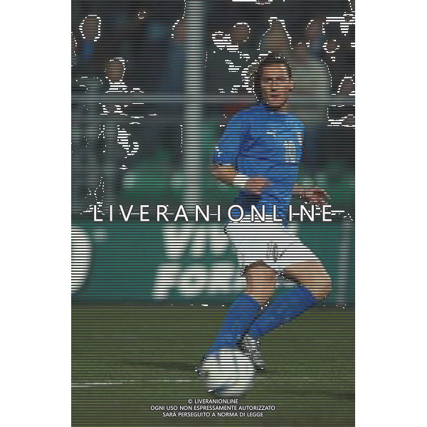 PALERMO 29/03/2003 ITALIA - FINLANDIA NELLA FOTO ASSIST DI FRANCESCO TOTTI AGENZIA ALDO LIVERANI