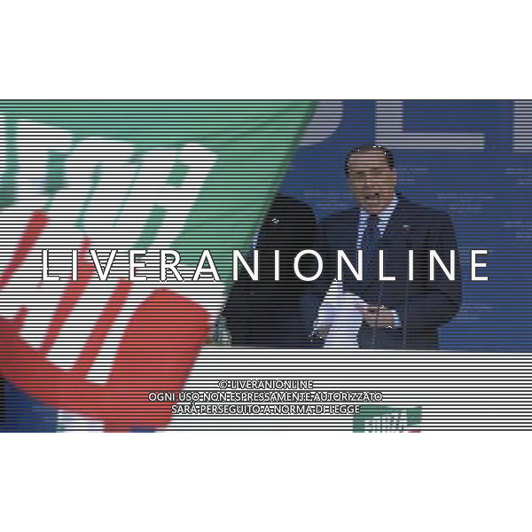 PIACENZA 21-05-2007 PIAZZA CAVALLI, INTERVENTO DI SILVIO BERLUSCONI, A FAVORE DEL CANDIDATO DI FORZA ITALIA PER LE COMUNALI DI PIACENZA. NELLA FOTO : SILVIO BERLUSCONI. PH TACCA/AGENZIA ALDO LIVERANI