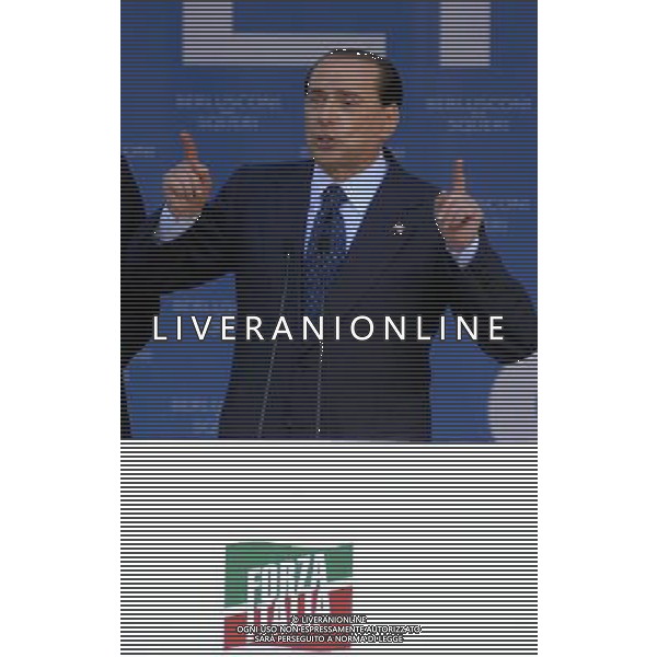 PIACENZA 21-05-2007 PIAZZA CAVALLI, INTERVENTO DI SILVIO BERLUSCONI, A FAVORE DEL CANDIDATO DI FORZA ITALIA PER LE COMUNALI DI PIACENZA. NELLA FOTO : SILVIO BERLUSCONI. PH TACCA/AGENZIA ALDO LIVERANI