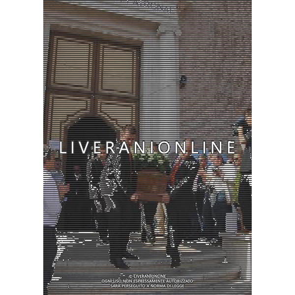 Funerali di Vincenzo Bellavista Presidente Rimini Calcio 23.05.2007 Nella Foto:La bara di Vincenzo Bellavista viene portata fuori dalla chiesa /Ag. Aldo Liverani