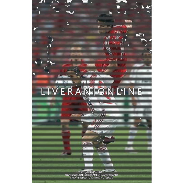 Milan - Liverpool finale Champions League Stadio Olimpico di Atene 23/05/2007 nella foto alonso e massimo ambrosini ph Luzzani/Ag. Aldo Liverani