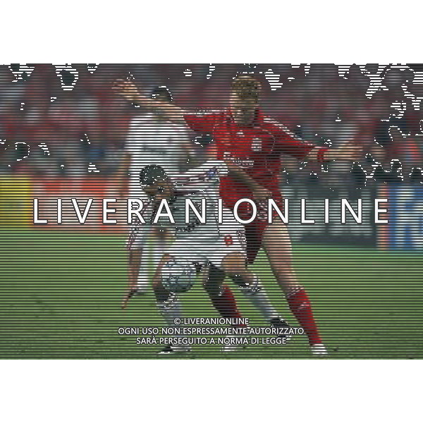 Milan - Liverpool finale Champions League Stadio Olimpico di Atene 23/05/2007 nella foto gennaro gattuso con Riise ph luzzani/Ag. Aldo Liverani