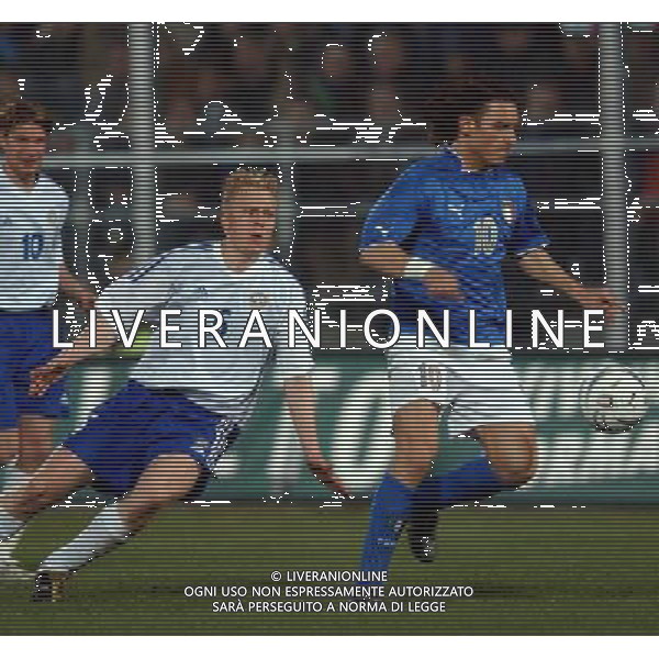 PALERMO 29/03/2003 ITALIA - FINLANDIA NELLA FOTO FRANCESCO TOTTI AGENZIA ALDO LIVERANI