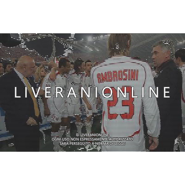 ATENE 23/05/2007 MILAN LIVERPOOL FINALE DI CHAMPIONS LEAGUE NELLA FOTO ADRIANO GALLIANI CON I GIOCATORI DEL MILAN FOTO LUZZANI MARCO