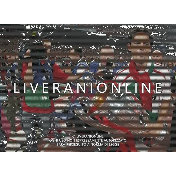Atene 23 maggio 2007 AC Milan - Liverpool Fc finale champions league nella foto: Inzaghi Filippo con la coppa dei campioni foto Andry / Ag. Aldo Liverani
