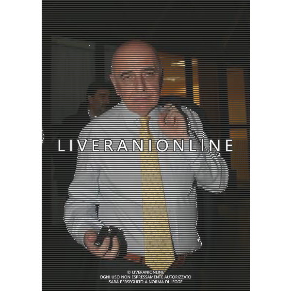 MILANO 24/5/2007 PIAZZA DUOMO FESTA DEL MILAN PER LA VITTORIA IN CHAMPIONS LEAGUE NELLA FOTO ADRIANO GALLIANI FOTO ROMANO-FRANKY/AG ALDO LIVERANI