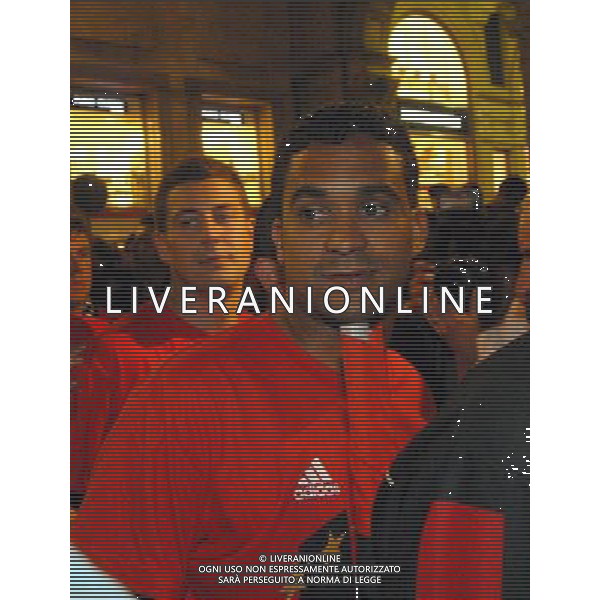 MILANO 24/5/2007 PIAZZA DUOMO FESTA DEL MILAN PER LA VITTORIA IN CHAMPIONS LEAGUE NELLA FOTO CLAUDIO SERGINHO FOTO ROMANO-FRANKY/AG ALDO LIVERANI