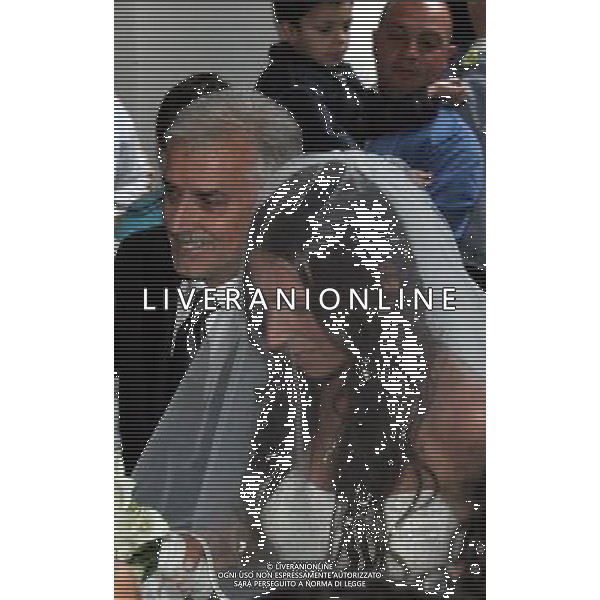 Ravello, 30 Maggio 2007. Giancarlo Pagnozzi (SX) con un bodyguard, accompagna la figlia Gabriella all\'altare.. Alessandro Nesta e Gabriella Pagnozzi, si uniranno in matrimonio oggi nella chiesa delle Grazie a Ravello, si aspettano come invitati i calciat