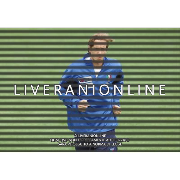 Raduno e Allenamento della Nazionale Italiana a Coverciano-29.05.2007 Nella Foto: massimo Ambrosini lascia l\'allenamento Ag. Aldo Liverani