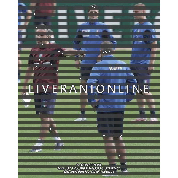 Allenamento della Nazionale Italiana nel centro sportivo Milanello a Cornago 04/06/2007 nella foto roberto donadoni ph andry/ag. aldo liverani