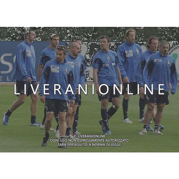 Allenamento della Nazionale Italiana nel centro sportivo Milanello a Cornago 04/06/2007 nella foto i giocatori in gruppo ph andry/ag. aldo liverani