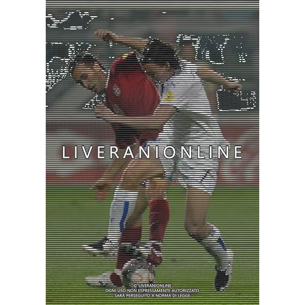 Nijmegen (NED) 11/06/2007 uefa euro under 21 championship netherlands 2007 serbia - italy 1-0 nella foto montolivo riccardo italy e mrdja dragan serbia ph Ag aldo liverani s.a.s.