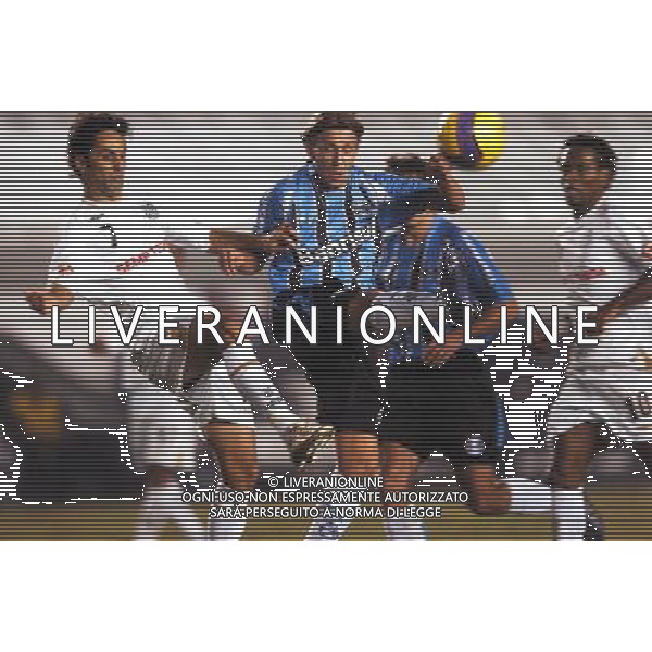 INTERNATIONAL FOOTBALL LIBERTADORES CUP 2007 FC SANTOS_FC GREMIO 3-1 ( Vila Belmiro Stadium Santos ) JONAS (SANTOS) _ LUCAS PEZZINI (GREMIO) ag aldo liverani 