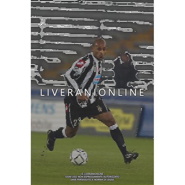 TORINO 18/12/02 COPPA ITALIA 02/03 JUVENTUS REGGINA NELLA FOTO RUBNES OLIVERA FOTO ALDO LIVERANI