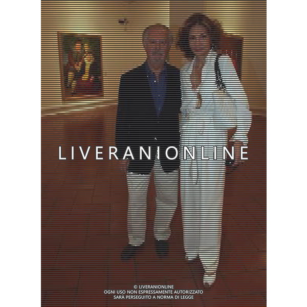 MILANO 5 LUGLIO 2007 PALAZZO REALE MOSTRA DI BOTERO NELLA FOTO: FERNANDO BOTERO CON LA MOGLIE SOFIA VARI PH FRANCESCO BONFANTI-AG ALDO LIVERANI