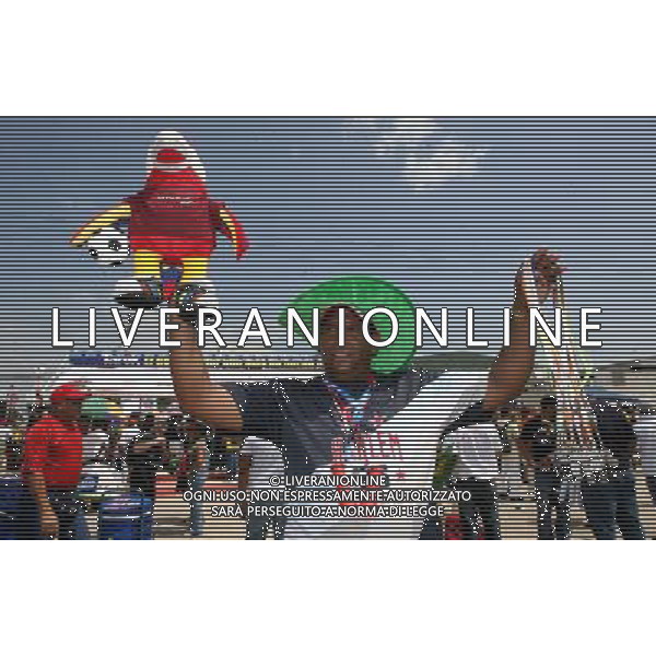 COLORE FOLKLORE AMBIENTE FUORI DAGLI STADI DELLA COPPA AMERICA VENEZUELA 2007 INTERNATIONAL FOOTBALL PUERTO LA CRUZ 04/07/2007 PH GPG/AG. ALDO LIVERANI 