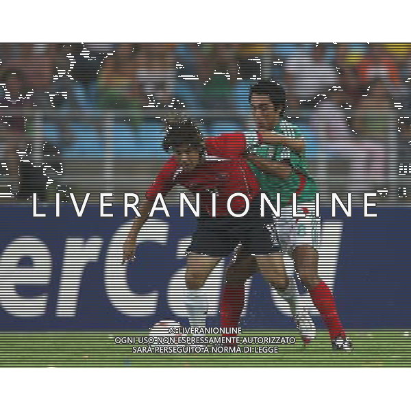 COPPA AMERICA VENEZUELA 2007 INTERNATIONAL FOOTBALL STADIO PUERTO LA CRUZ 04/07/2007 MESSICO - CILE (MEXICO-CHILE Stadium Jose Antonio Anzoategui Puerto La Cruz ) NELLA FOTO CORREA_MEX / SANHUEZA_CHILE PH GPG/AG. ALDO LIVERANI 