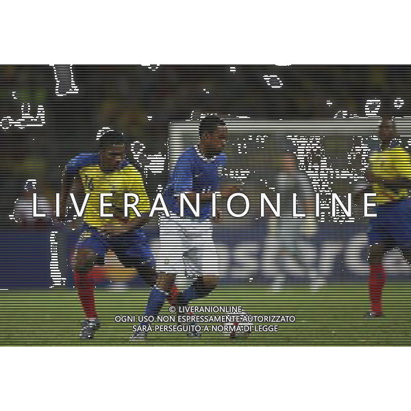 COPPA AMERICA VENEZUELA 2007 INTERNATIONAL FOOTBALL STADIO PUERTO LA CRUZ 04/07/2007 EQUADOR-BRASILE (ECUADOR-BRAZIL Stadium Jose Antonio Anzoategui Puerto La Cruz ) NELLA FOTO VALENCIA / ROBINHO PH GPG/AG. ALDO LIVERANI 