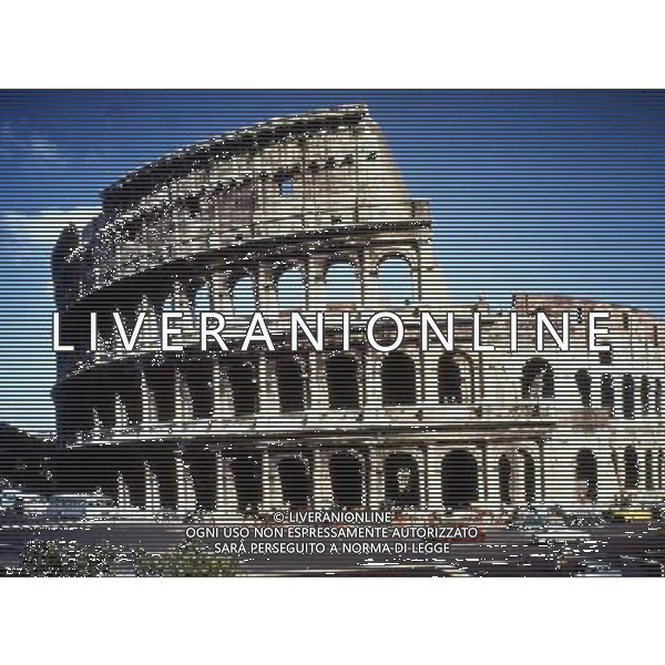 IL COLOSSEO MONUMENTO DI ROMA ANTICA PH ARCHIVIO AGENZIA ALDO LIVERANI