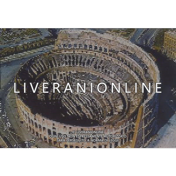 VEDUTA AEREA DEL COLOSSEO MONUMENTO DI ROMA ANTICA PH ARCHIVIO AGENZIA ALDO LIVERANI