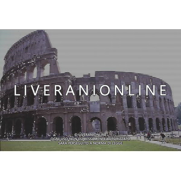IL COLOSSEO MONUMENTO DI ROMA ANTICA PH ARCHIVIO AGENZIA ALDO LIVERANI