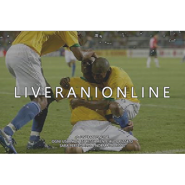 INTERNATIONAL FOOTBALL COPA AMERICA VENEZUELA 2007 BRAZIL-CHILE 6-1 (Stadium J. Antonio Anzoategui Puerto La Cruz ) ROBINHO - MAICON - MINEIRO FESTEGGIANO IL GOL DEL 3-0 ph GPG/ag aldo liverani s.a.s.
