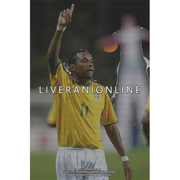 INTERNATIONAL FOOTBALL COPA AMERICA VENEZUELA 2007 BRAZIL-CHILE 6-1 (Stadium J. Antonio Anzoategui Puerto La Cruz ) ROBINHO FESTEGGIA IL GOL DEL 3-0 ph GPG/ag aldo liverani s.a.s.